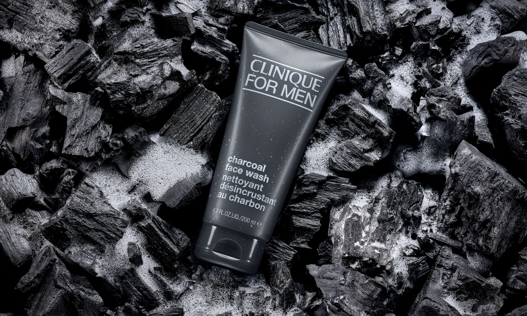 CliniqueCharcoal_2063_JG1_Wide1130pxH